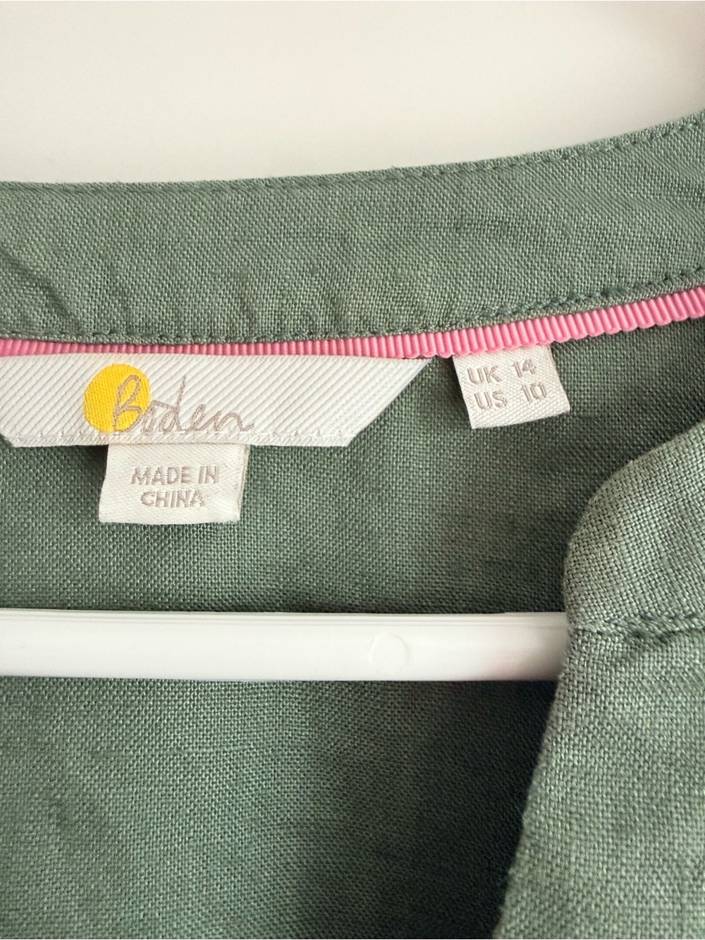 Boden Women’s Alder Green Linen Dress with Embroidered Floral Accents 10 - Picture 4 of 8